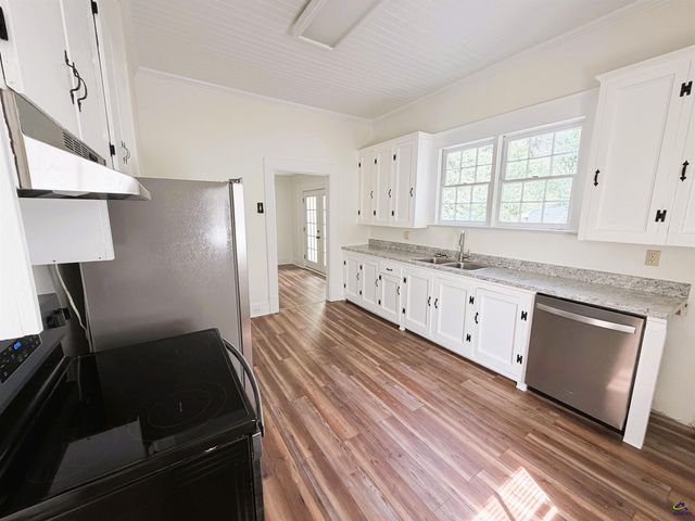 1211 Swift Street, Perry, GA 31069