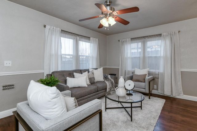 1104 E Fedora Avenue, Fresno, CA 93704