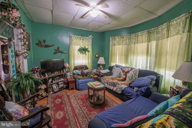 37 N 4TH ST, Emmaus, PA 18049