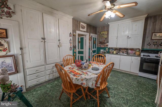 37 N 4TH ST, Emmaus, PA 18049