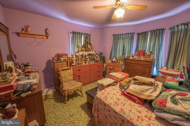 37 N 4TH ST, Emmaus, PA 18049