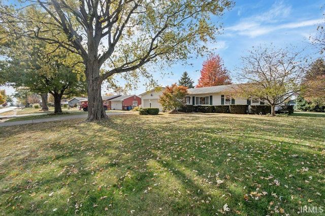 611 Allen Drive, Sweetser, IN 46987