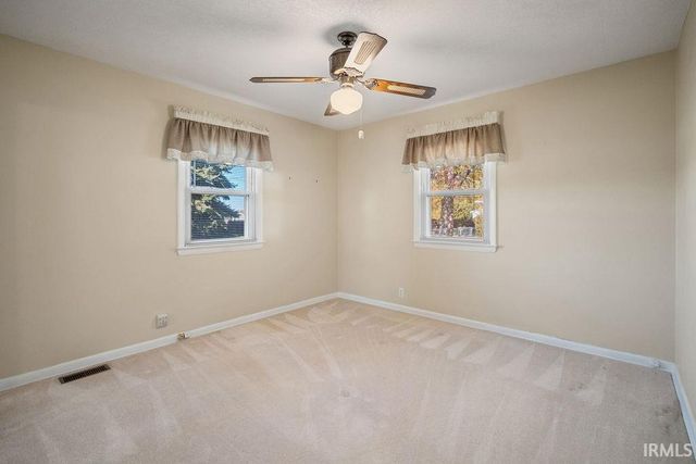 611 Allen Drive, Sweetser, IN 46987