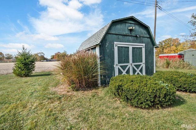 611 Allen Drive, Sweetser, IN 46987