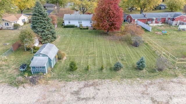 611 Allen Drive, Sweetser, IN 46987