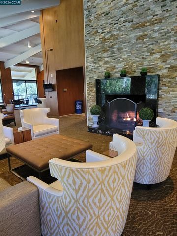 310 N Civic Dr. 315, Walnut Creek, CA 94597