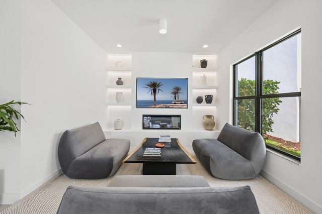 17070 Rainbow Falls Trail, Boca Raton, FL 33496