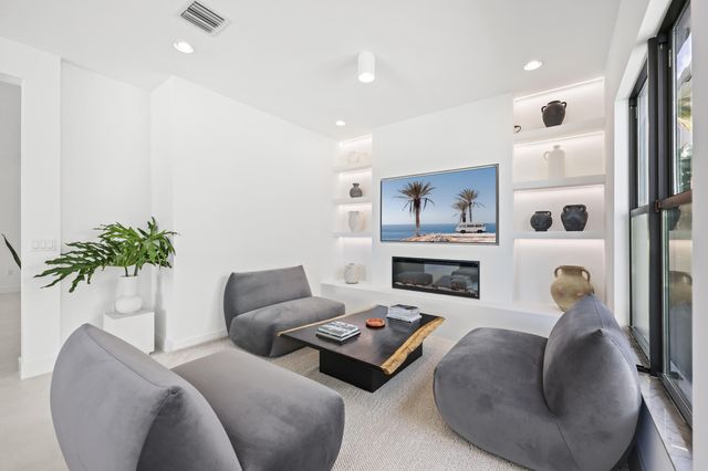 17070 Rainbow Falls Trail, Boca Raton, FL 33496