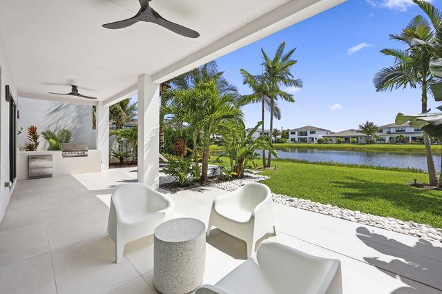 17070 Rainbow Falls Trail, Boca Raton, FL 33496