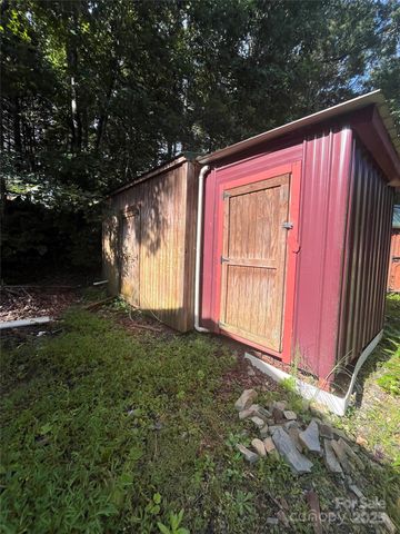 3536 Smith Road, Morganton, NC 28655