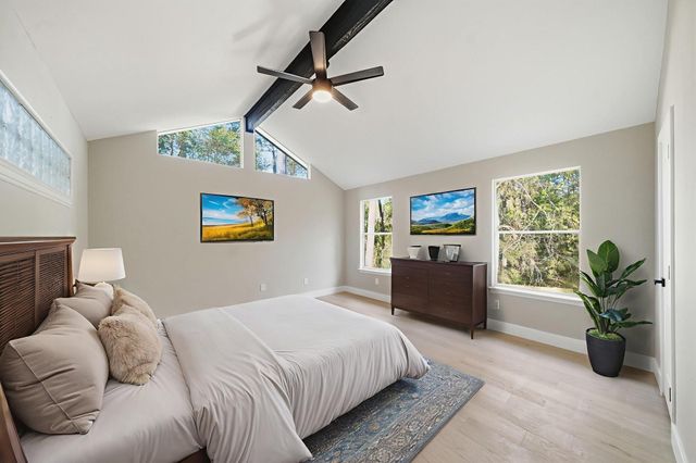 26 N Summer Star Court, The Woodlands, TX 77380