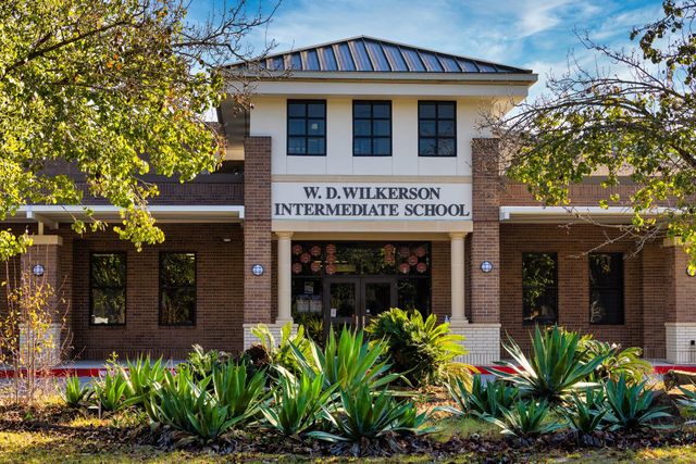 26 N Summer Star Court, The Woodlands, TX 77380