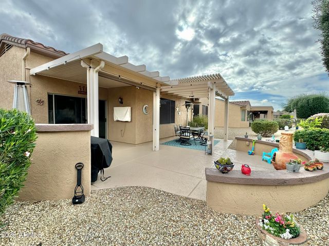 20524 N SOJOURNER Drive, Surprise, AZ 85387