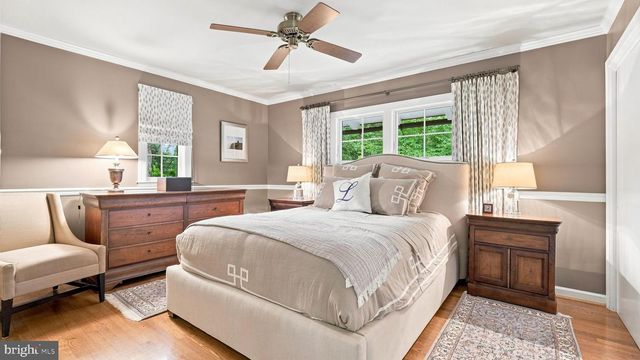 1 COUNTRY CLUB LN, Doylestown, PA 18901