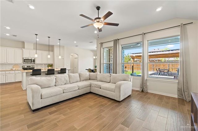 1904 Bunting Lane, Mission, TX 78572