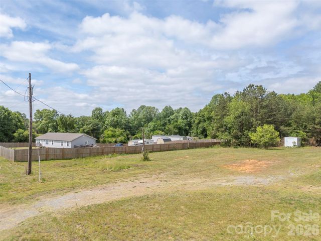 434 Goodes Creek Church Road, Mooresboro, NC 28114