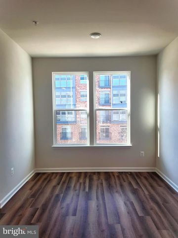 5929 NORTHWEST DR, Hyattsville, MD 20782