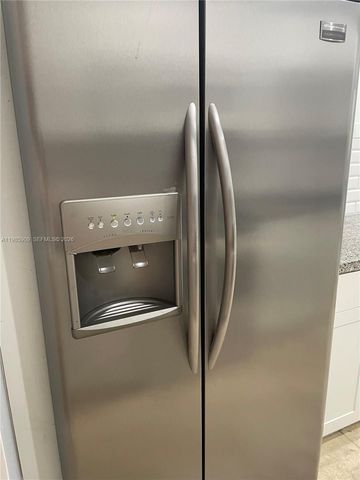 11685 Canal Dr 205, North Miami, FL 33181