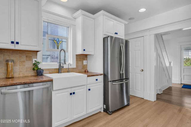 81 Pinckney Road, Red Bank, NJ 07701