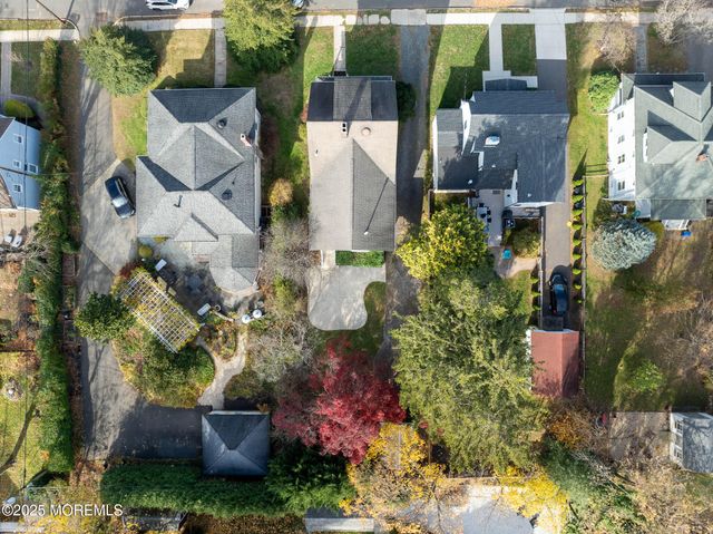 81 Pinckney Road, Red Bank, NJ 07701