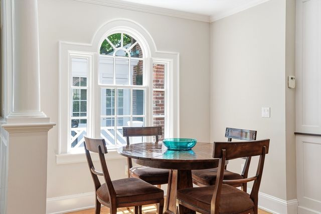 80 Hollingsworth Ave, Braintree, MA 02184