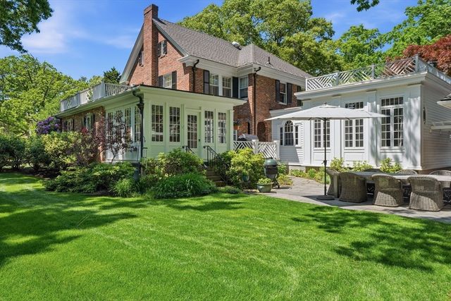 80 Hollingsworth Ave, Braintree, MA 02184