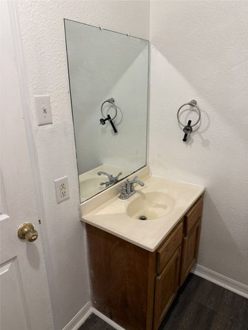 306 N Cleveland Avenue, Sherman, TX 75090