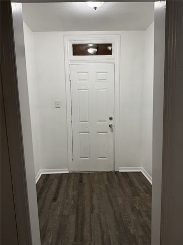 306 N Cleveland Avenue, Sherman, TX 75090