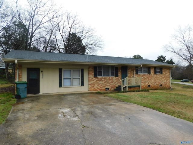 3104 Cumbress Circle NW, Huntsville, AL 35810