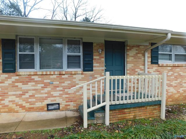 3104 Cumbress Circle NW, Huntsville, AL 35810