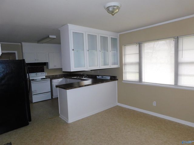 3104 Cumbress Circle NW, Huntsville, AL 35810