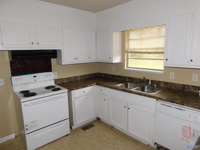 3104 Cumbress Circle NW, Huntsville, AL 35810