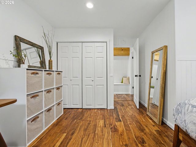 72691 E VILLAGE LOOP Rd, Rhododendron, OR 97049