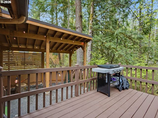 72691 E VILLAGE LOOP Rd, Rhododendron, OR 97049