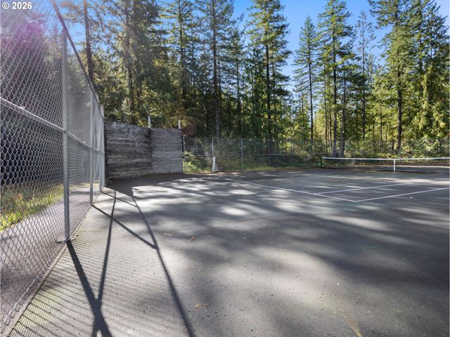 72691 E VILLAGE LOOP Rd, Rhododendron, OR 97049