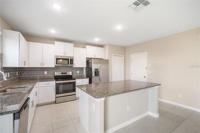 8893 PARSONS HILL BOULEVARD, Wesley Chapel, FL 33545