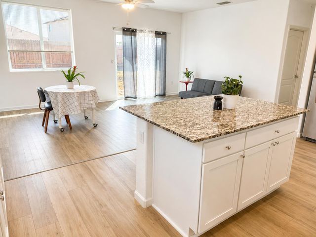 3448 Sina Ct, Stockton, CA 95212