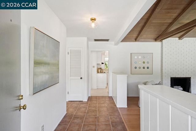 3435 Black Hawk Rd, Lafayette, CA 94549