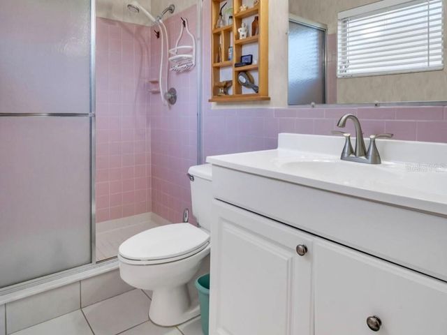 811 HELMSMAN WAY, Palm Harbor, FL 34685