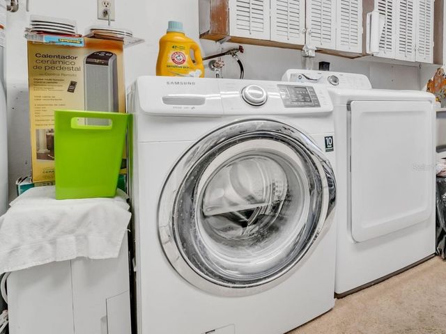 811 HELMSMAN WAY, Palm Harbor, FL 34685