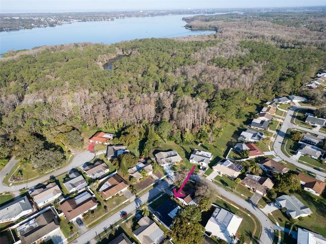 811 HELMSMAN WAY, Palm Harbor, FL 34685