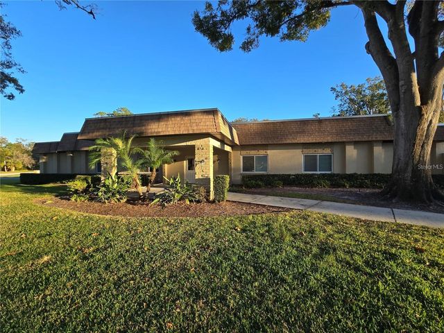 811 HELMSMAN WAY, Palm Harbor, FL 34685