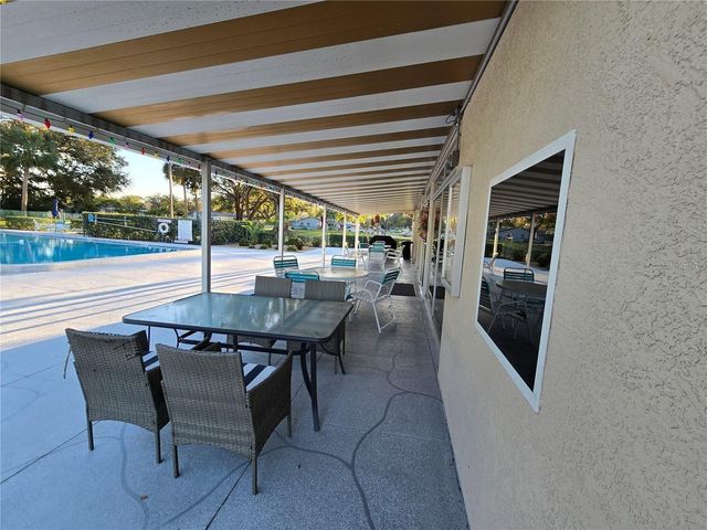 811 HELMSMAN WAY, Palm Harbor, FL 34685