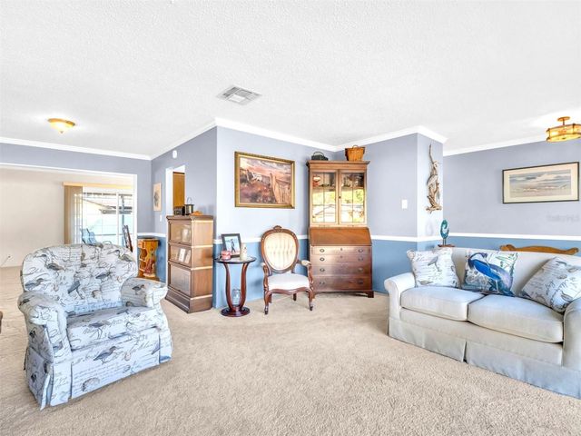 811 HELMSMAN WAY, Palm Harbor, FL 34685