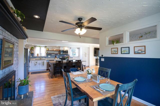 124 WEST ST, Pleasant Gap, PA 16823