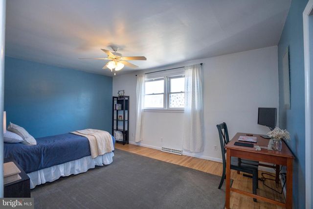 124 WEST ST, Pleasant Gap, PA 16823