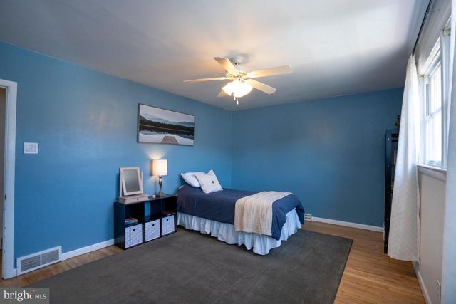 124 WEST ST, Pleasant Gap, PA 16823