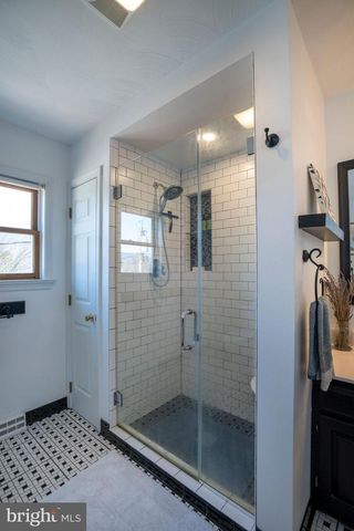 124 WEST ST, Pleasant Gap, PA 16823