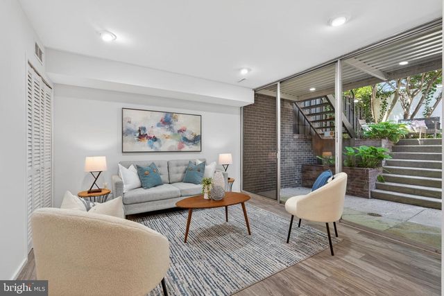 385 O ST SW, Washington, DC 20024