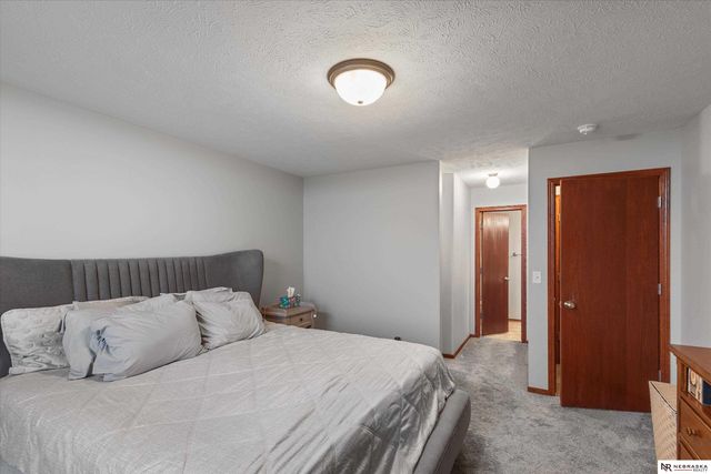 2801 W Peach Street, Lincoln, NE 68522